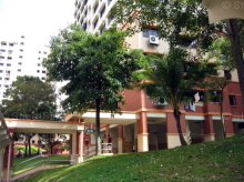 Blk 579 Hougang Avenue 4 (Hougang), HDB Executive #238212